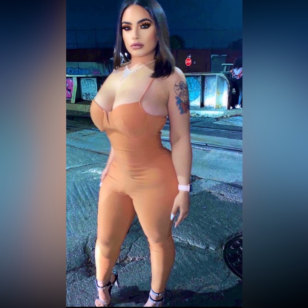 Rhinestones Silver Chunky Heel Sandals - Picture 3 of 10